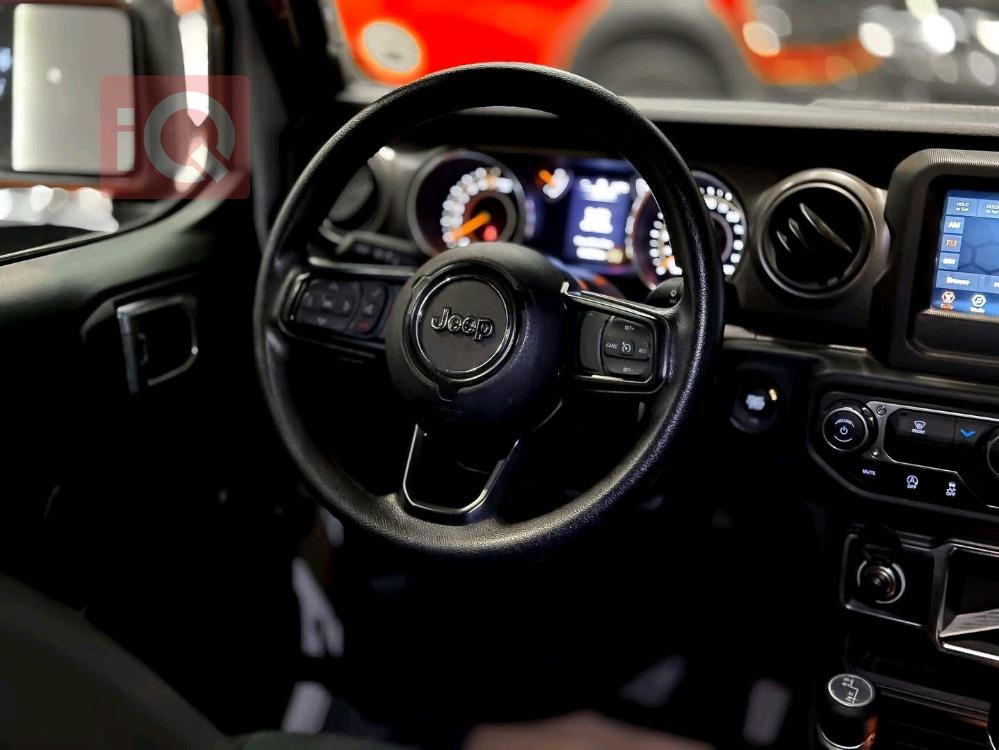 جيب جلاديتور